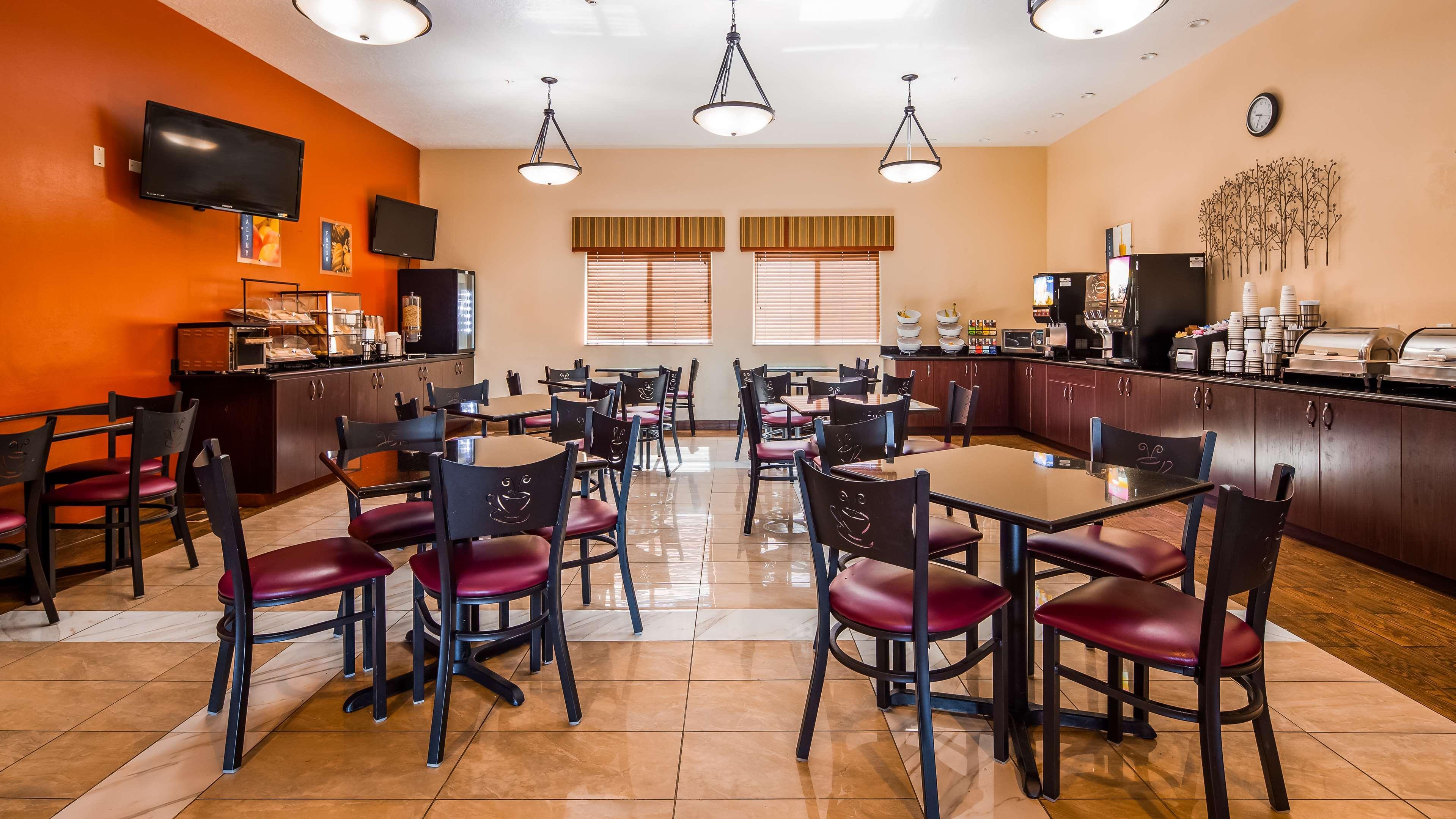 Best Western Plus Zion West 3*